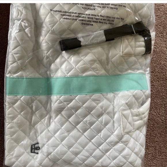 Peloton Kitchen Sink new - Picture 4 of 4